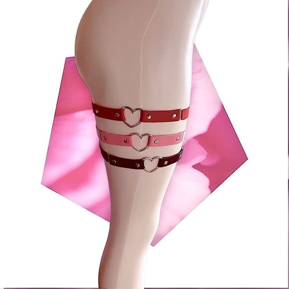 6-piece Heart Series Chokers & Thigh Belts Lot - Picture 9 of 12